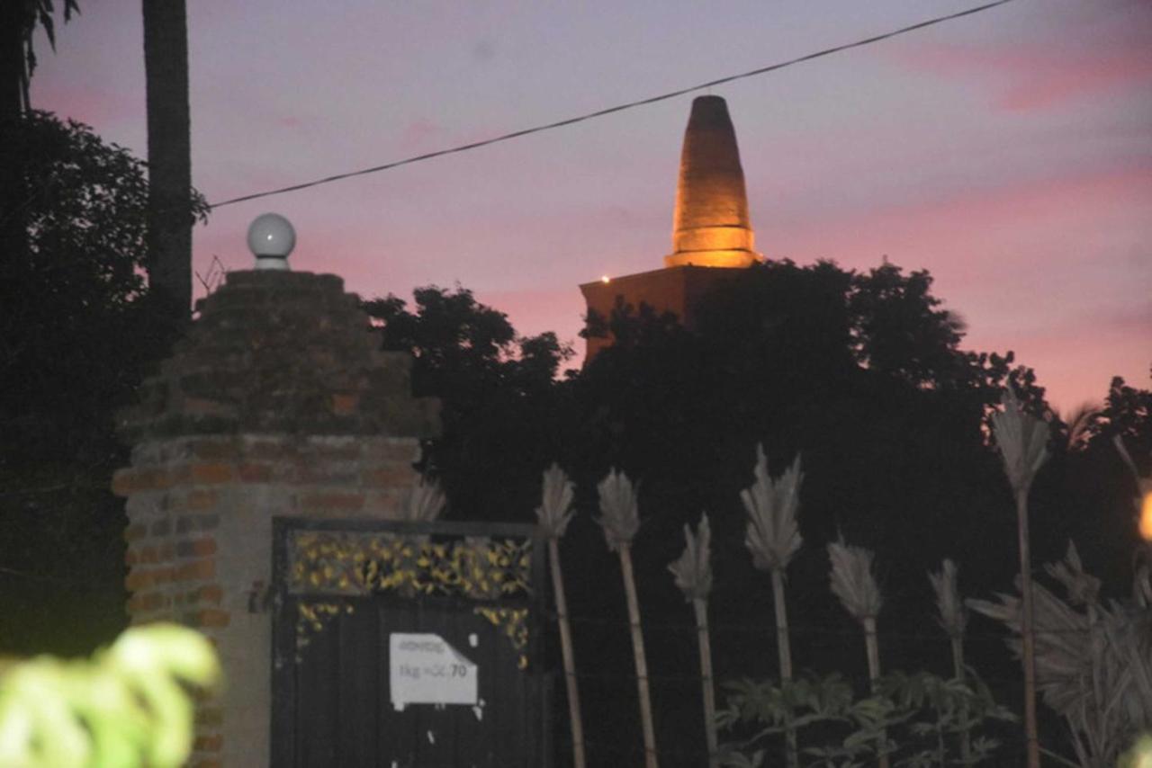Meegahapokuna Resort Anuradhapura Bagian luar foto