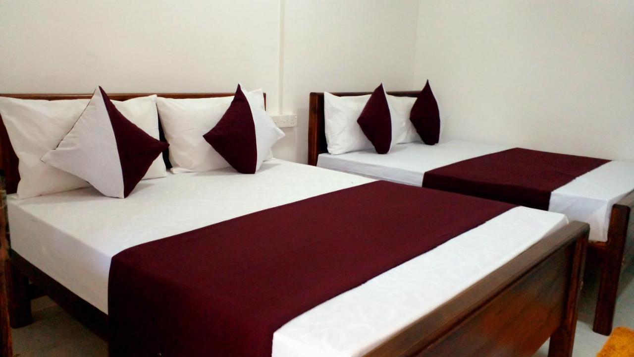 Meegahapokuna Resort Anuradhapura Bagian luar foto